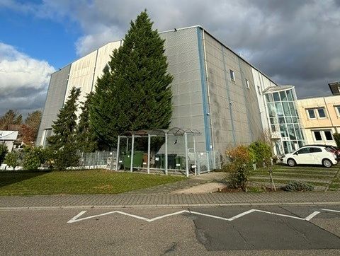 Großes Hochregallager mit optionaler Bürofläche - SPGI Grundstücks GmbH